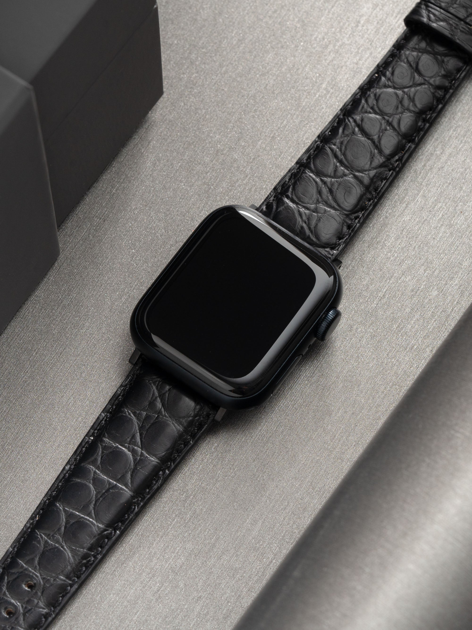 Apple Watch Premium Alligator Leather Designer Bands Exotic Strap 7 6 Color: 4-Black w/ Black, Band Width: 42mm